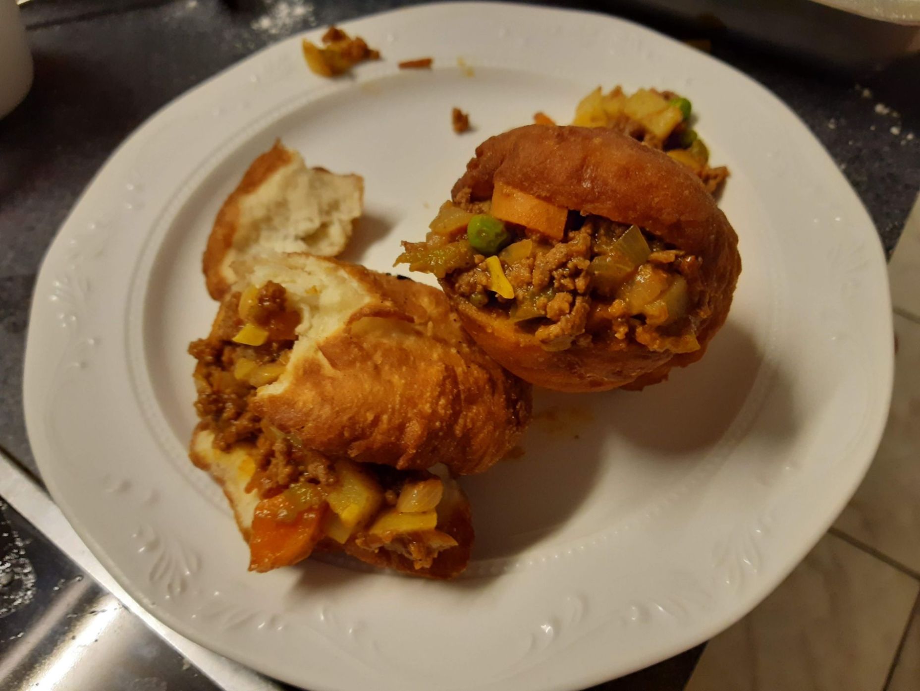 vetkoek with curry mince